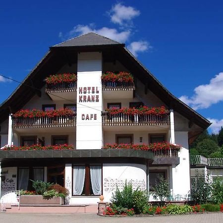 Zum Kranz Garni Hotel Bad Rippoldsau Exterior photo